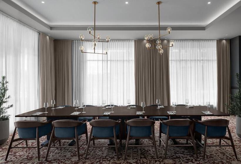 Ac Hotel Lansing University Area