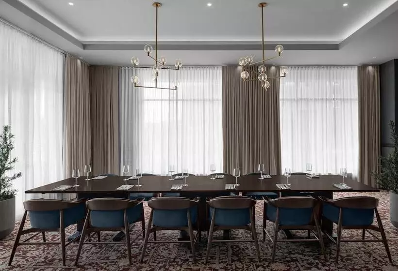 Ac Hotel Lansing University Area