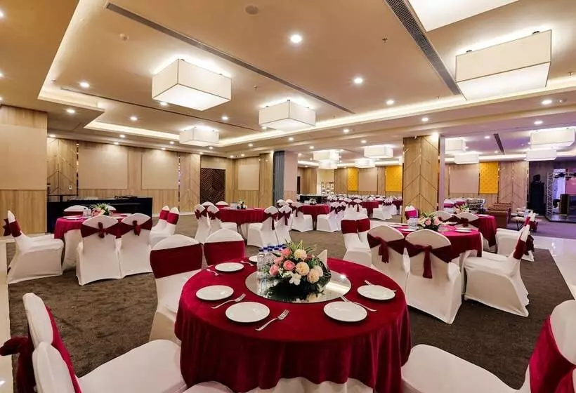 Bloom Hotel   Jalandhar