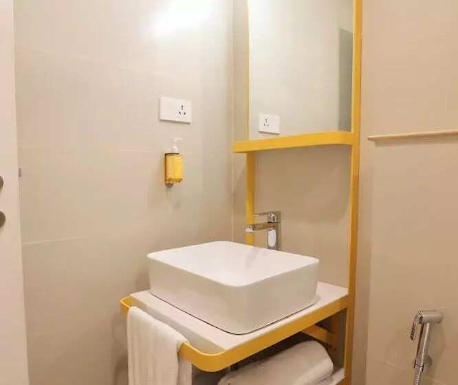 Bloom Hotel   Jalandhar