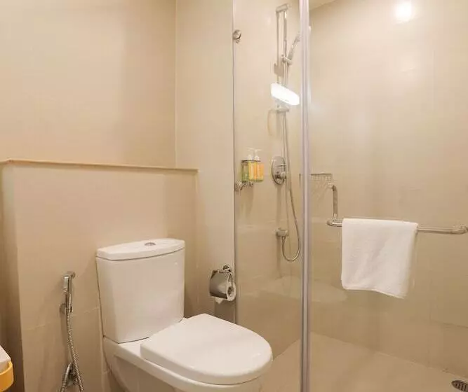 Bloom Hotel   Jalandhar