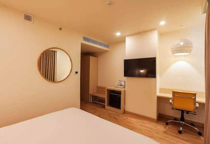 Bloom Hotel   Jalandhar