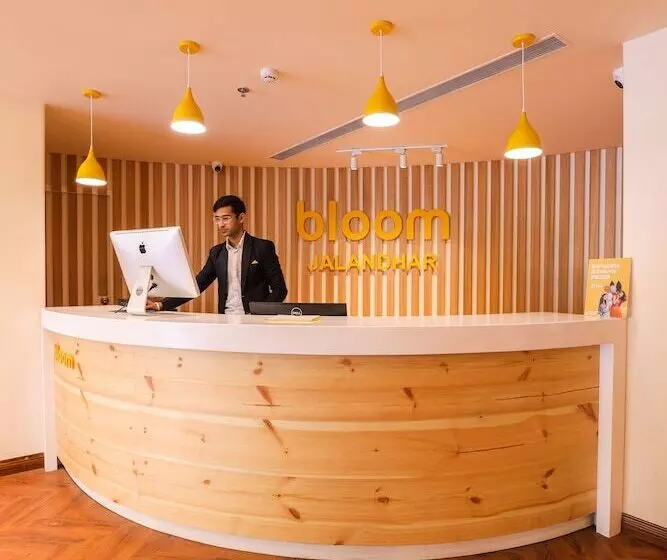 Bloom Hotel   Jalandhar
