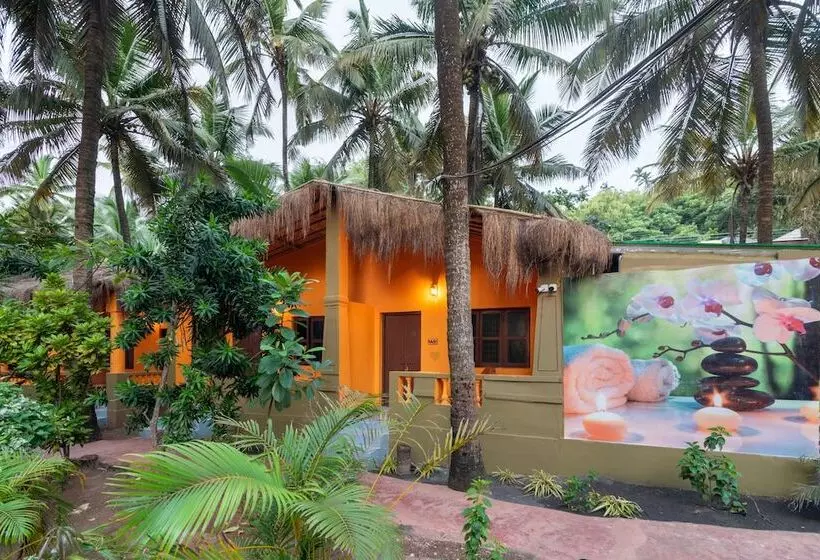 ホテル Amadi Beach Front Resort