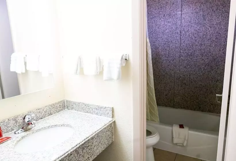 ホテル Days Inn By Wyndham College Park Atlanta Airport South