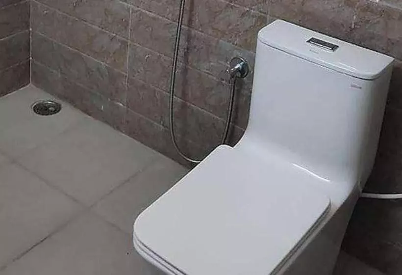 Fabhotel Karthikeya Residency 900m From Tirupati Bus Stand