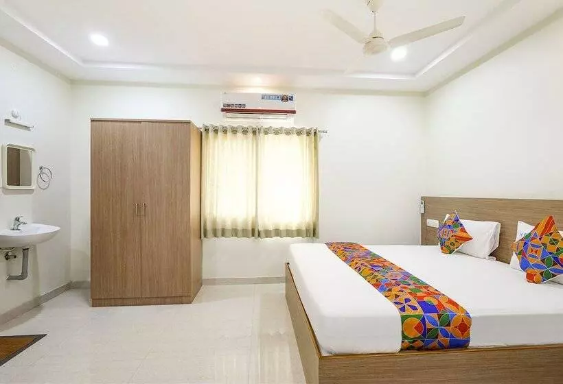 Fabhotel Karthikeya Residency 900m From Tirupati Bus Stand