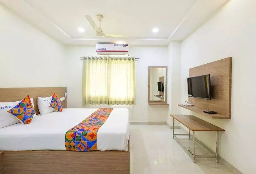 Fabhotel Karthikeya Residency 900m From Tirupati Bus Stand
