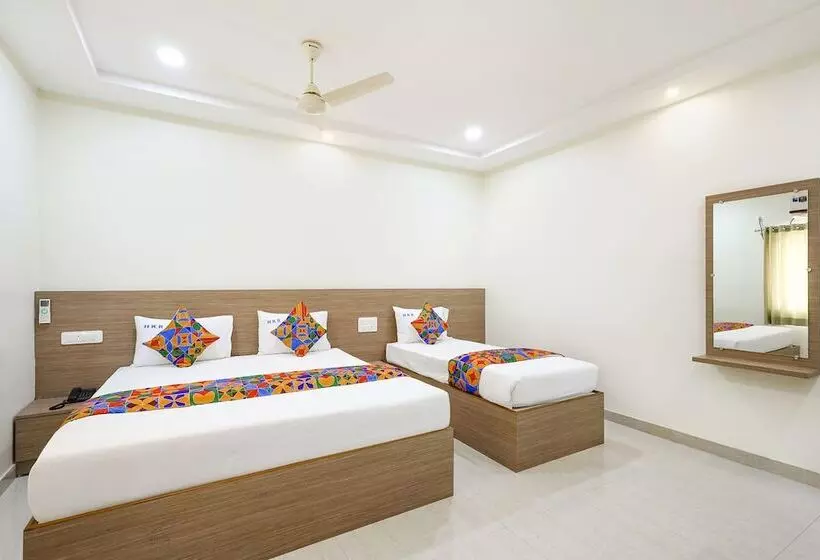 Fabhotel Karthikeya Residency 900m From Tirupati Bus Stand