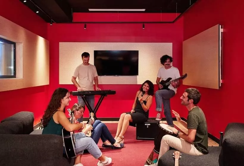 Hotelli Hife Toulouse Labège