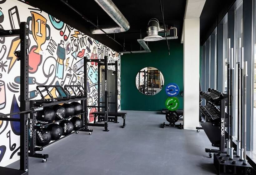 هتل Hife Toulouse Labège