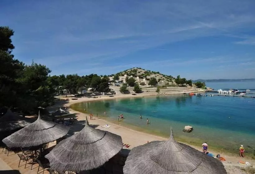 Hotelli Mh Holiday Dream   Oaza Mira Resort