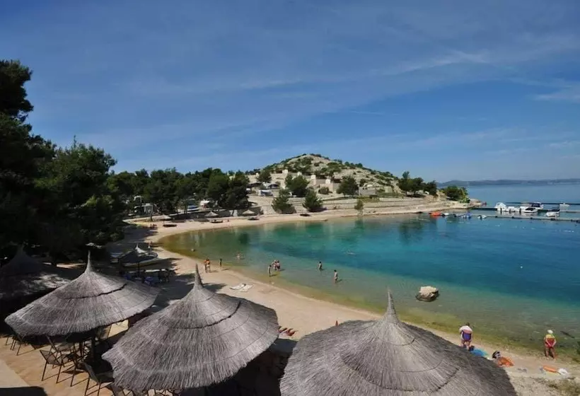 Hotelli Mh Holiday Dream   Oaza Mira Resort