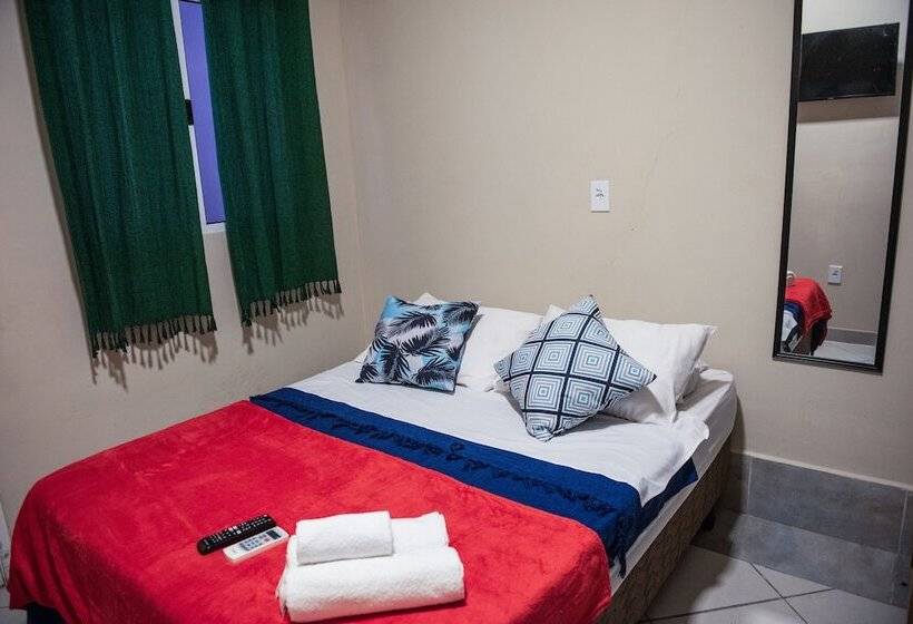 Hotel Pousada Casa Rosada Ilhabela