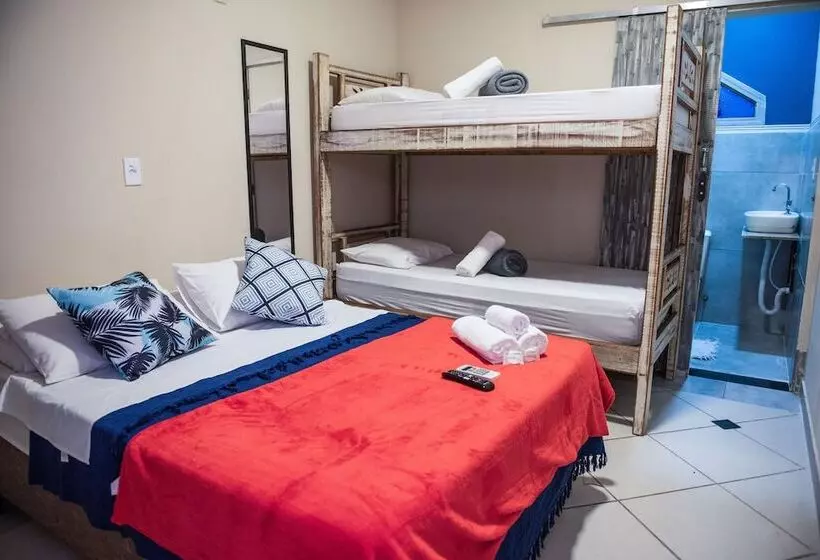 Hotelli Pousada Casa Rosada Ilhabela