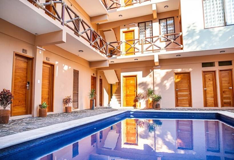 فندق Santa Cruz Punta Zicatela