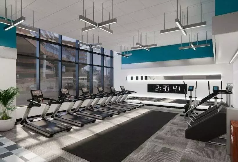 ホテル Tempo By Hilton Nashville Downtown