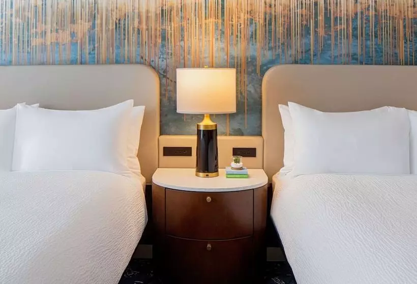 ホテル Tempo By Hilton Nashville Downtown