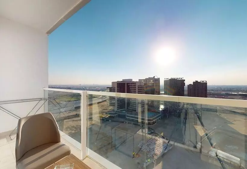 Hotelli Unlock Metropolis