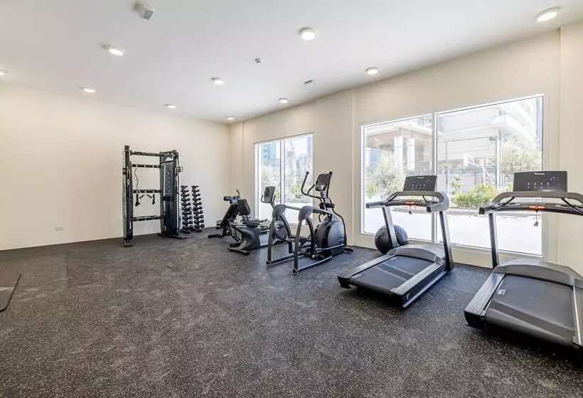 Hotelli Unlock Metropolis