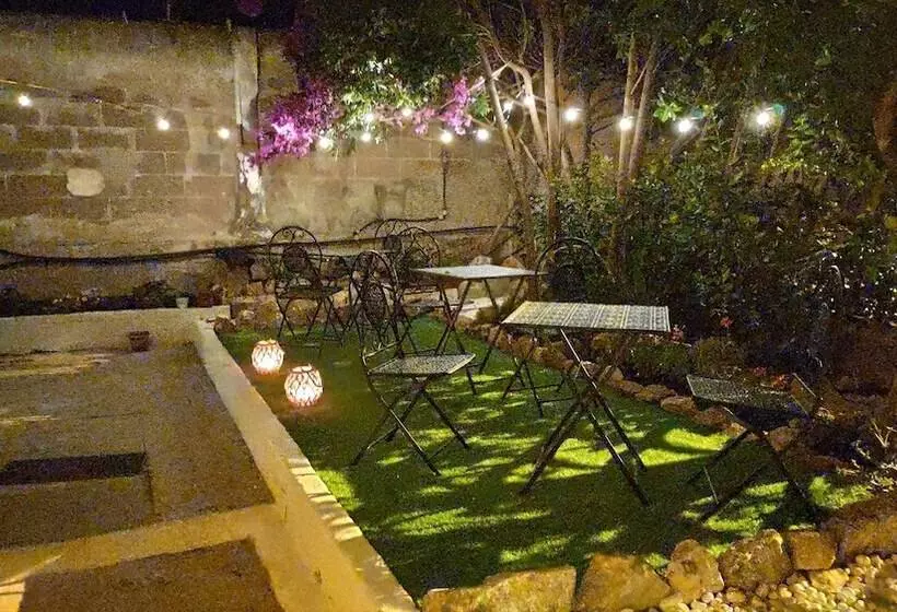 L Ajaccio B&b