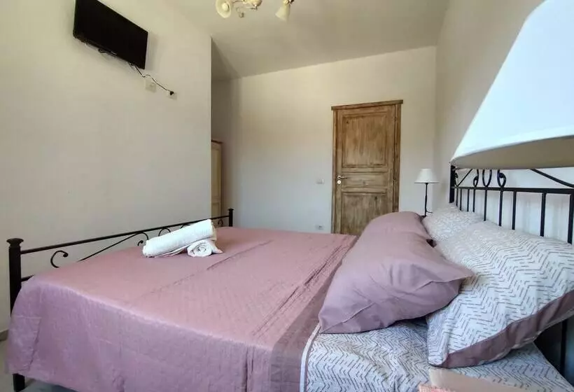 L Ajaccio B&b
