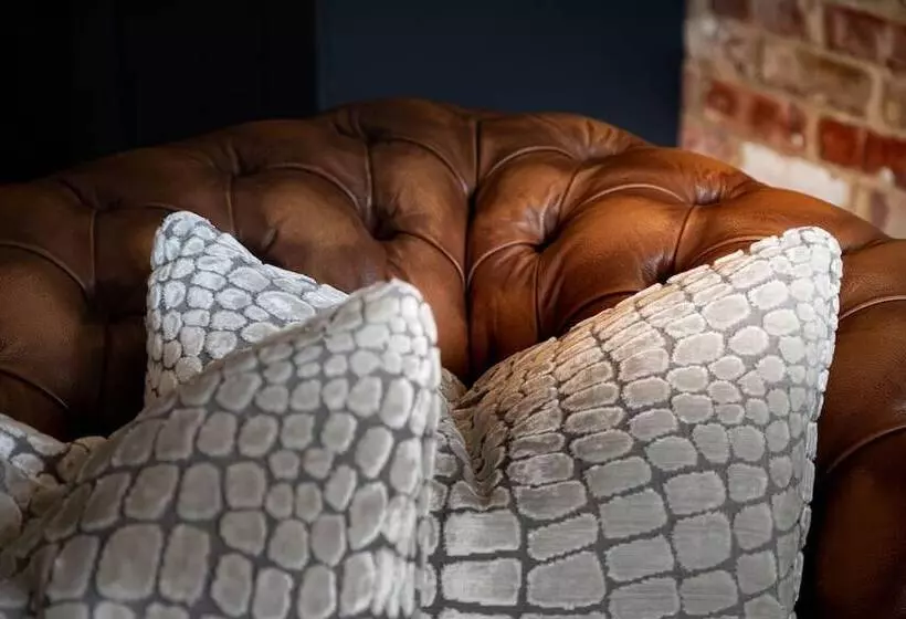 اقامتگاه Contemporary Luxury Town House Cheltenham