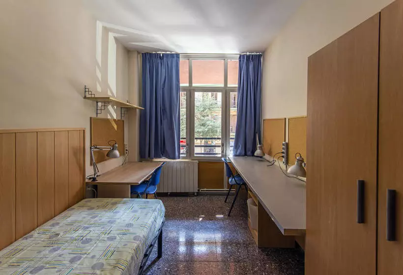 هاستل Residencia Sants