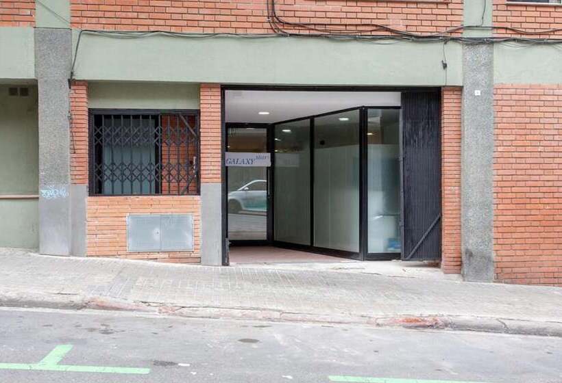 Galaxy Star Hostel Barcelona