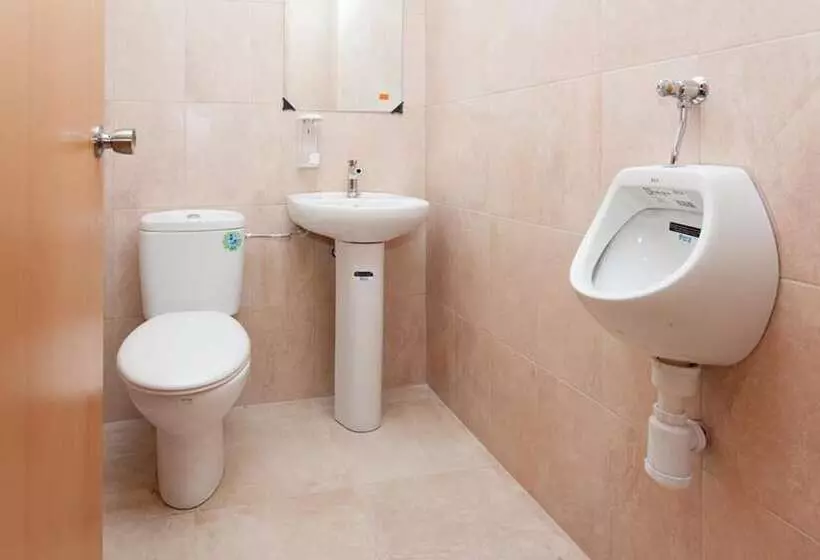 Galaxy Star Hostel Barcelona