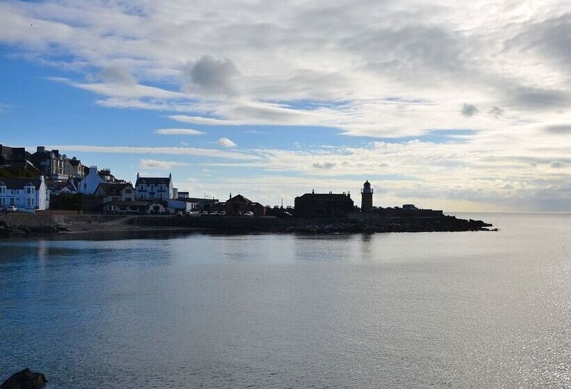 فندق فئة نجمة واحدة Crown