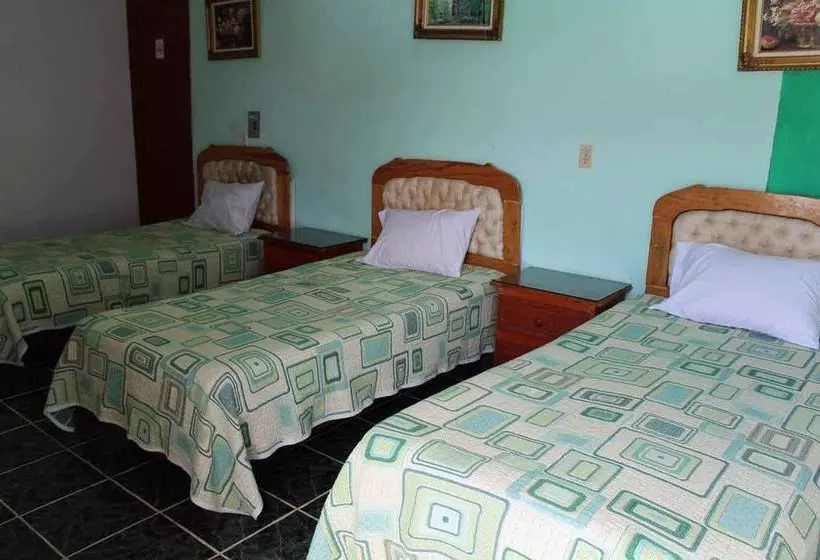 هتل Bahia San Carlos