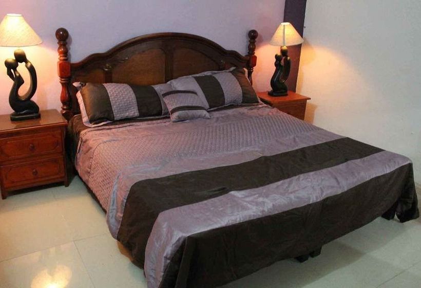 ホテル Bahia San Carlos