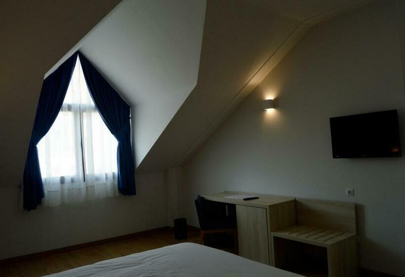 호텔 Balneario De Graena