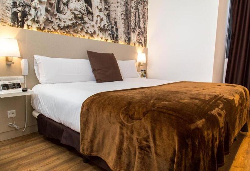 هتل Bestprice Gracia