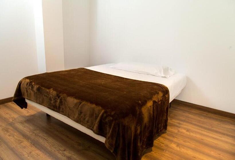 هتل Bestprice Gracia