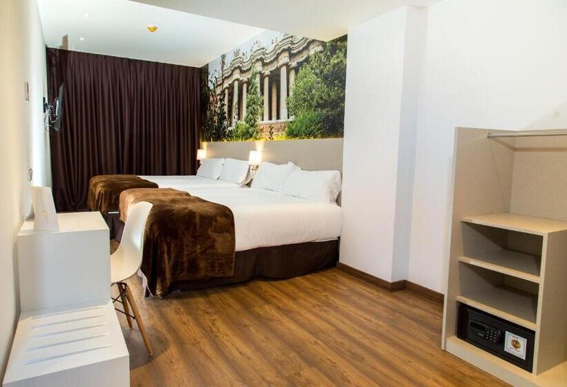 هتل Bestprice Gracia