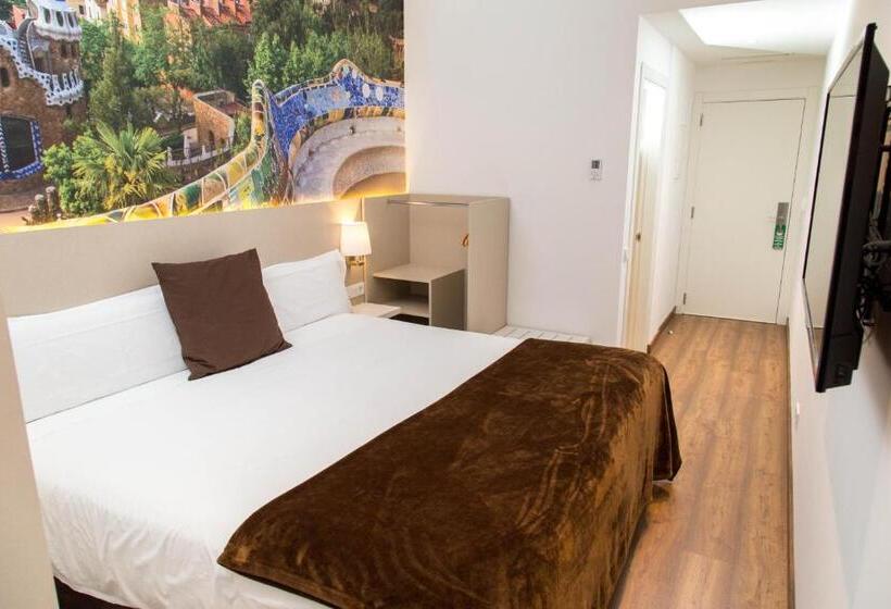 هتل Bestprice Gracia