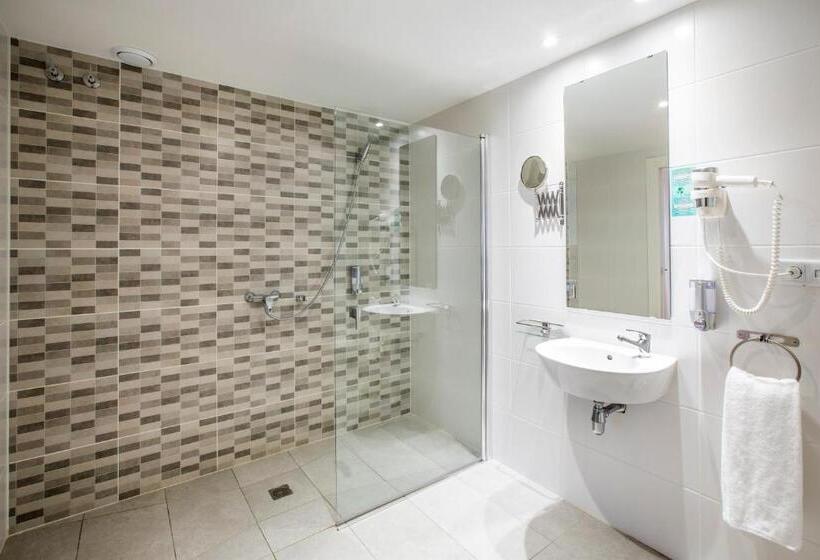 هتل Bestprice Gracia