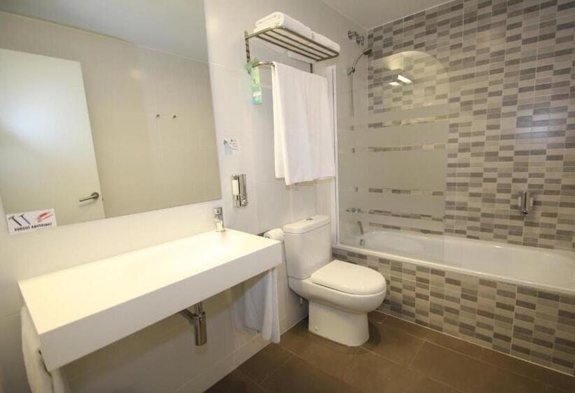 هتل Bestprice Gracia