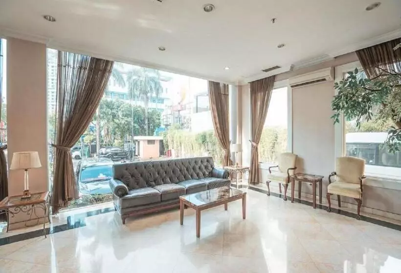 ホテル Bulevar Tanjung Duren Jakarta