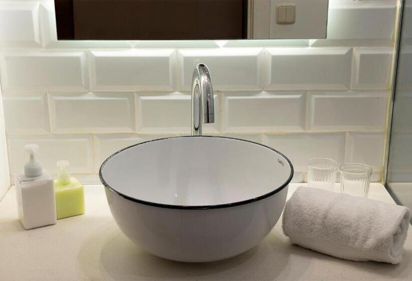 هتل Cami Gallery Barcelona