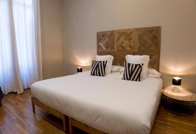 هتل Cami Gallery Barcelona