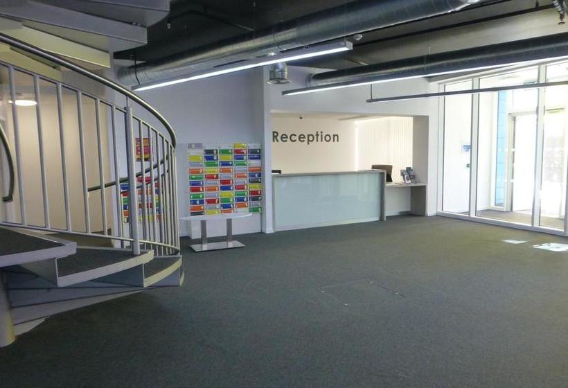 酒店 Daniel Defoe Hall Of Residence