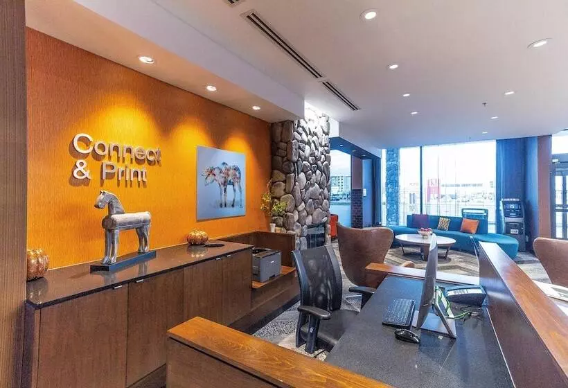 Hotelli Fairfield Inn & Suites By Marriott Regina