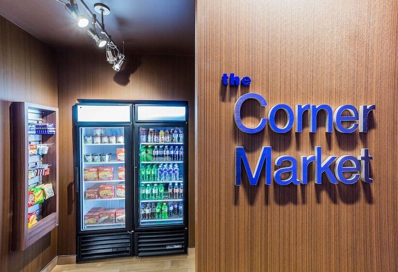 هتل Fairfield Inn & Suites By Marriott Regina