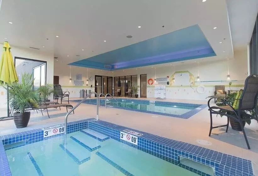 Hotelli Fairfield Inn & Suites By Marriott Regina
