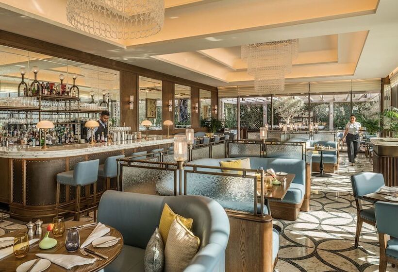 Four Seasons Hotel Dubai International Financial Centre