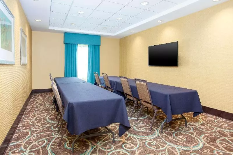 ホテル Hampton Inn & Suites Niles/warren
