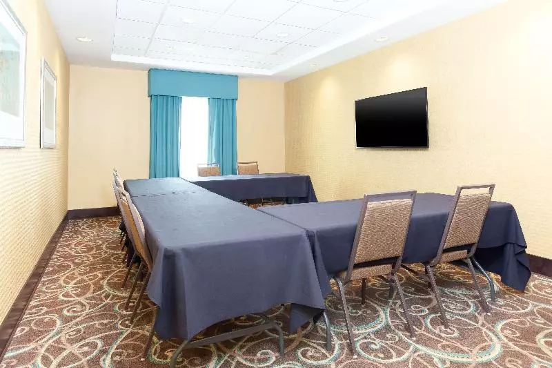 ホテル Hampton Inn & Suites Niles/warren
